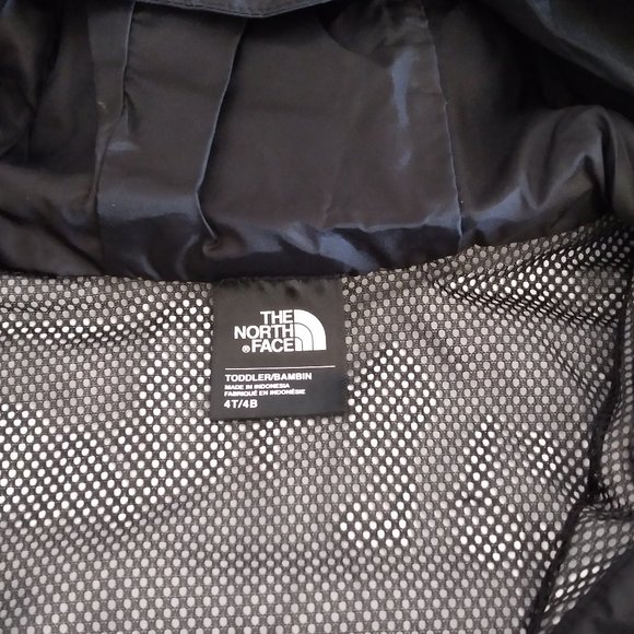 The North Face Toddler Quinn Rain Shell Jacket, 4T - TNF Black, Brand NEW, Authe - Picture 4 of 8
